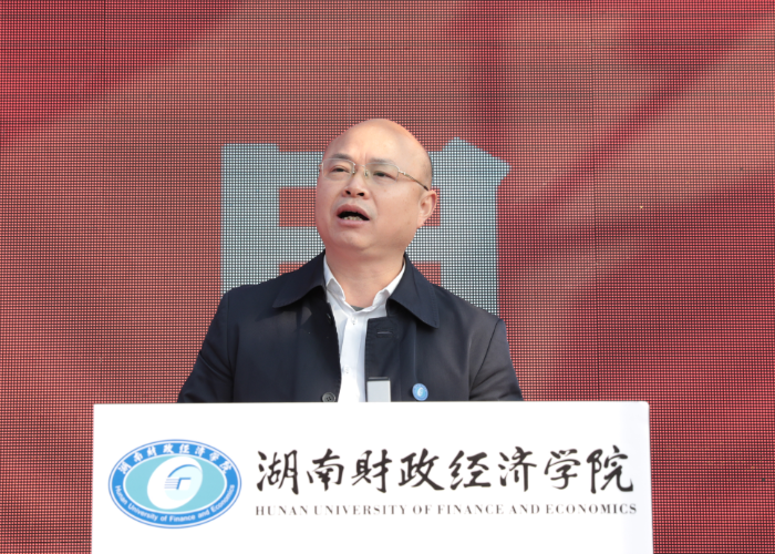 校友代表.png