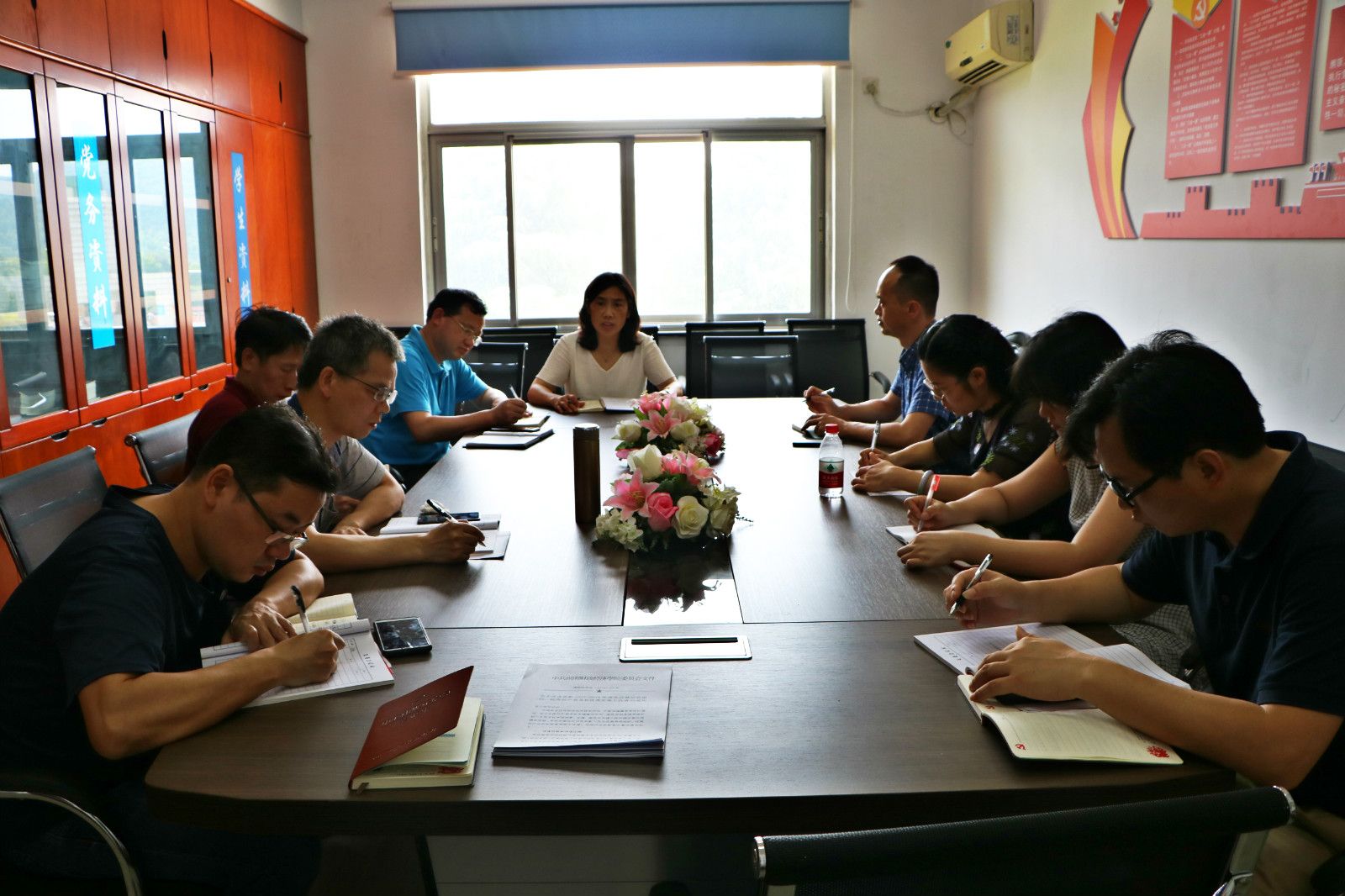 会计学院党总支开展“担当时代重任，执着立德树人”主题党日活动