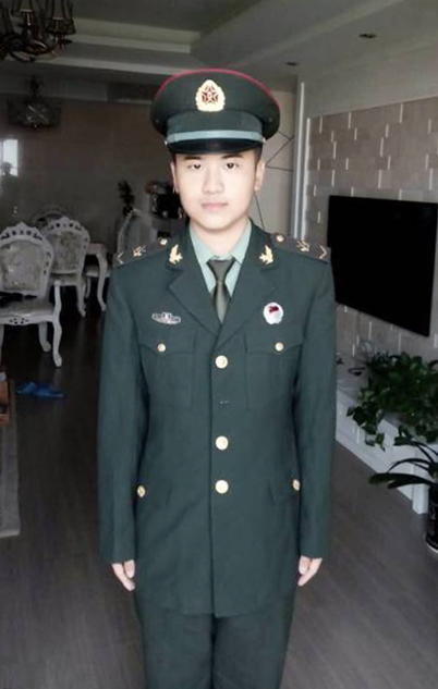 【大学生参加入伍】杨铭