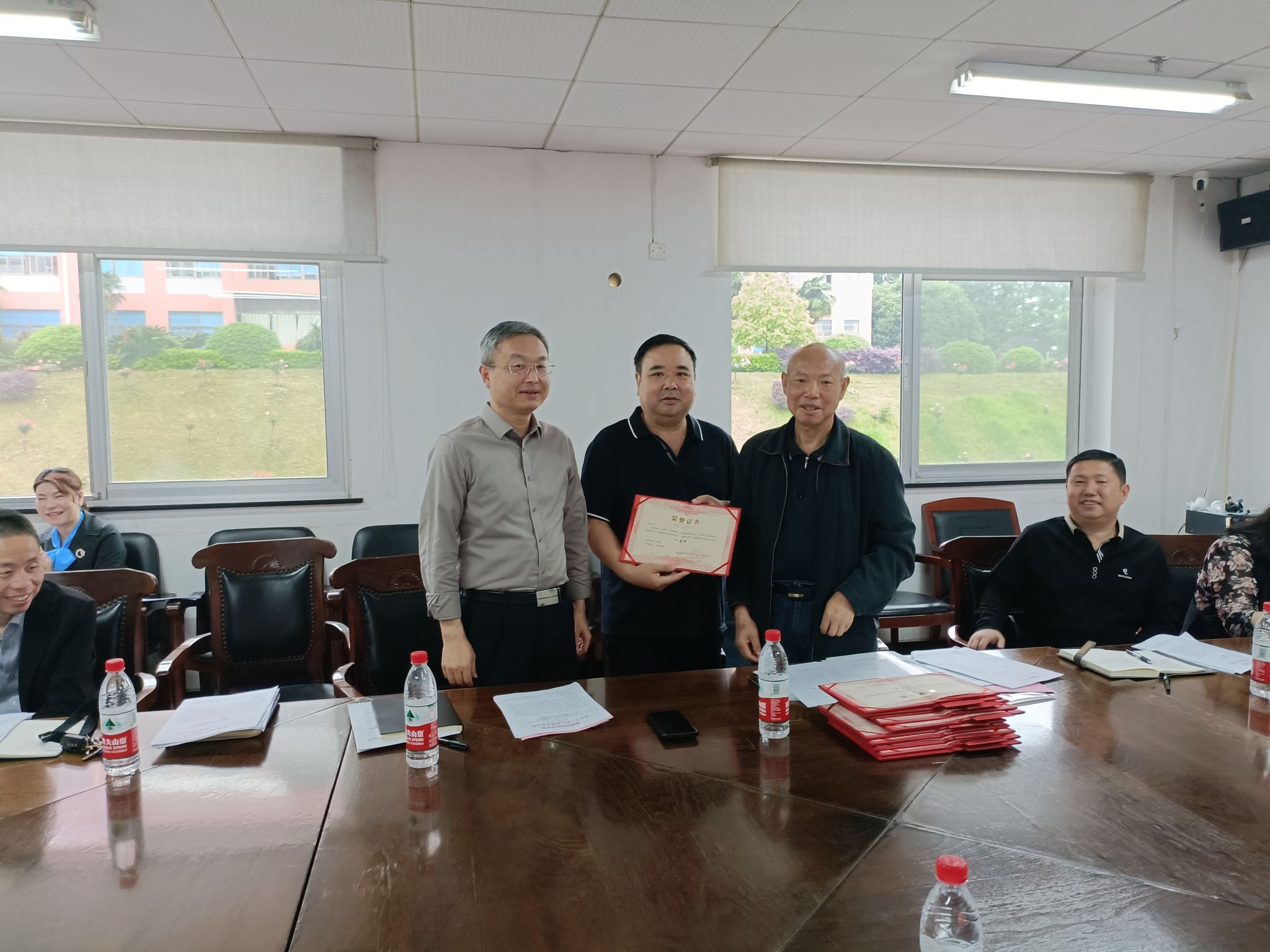 1a0ab82810943be95087b7132fd95aa